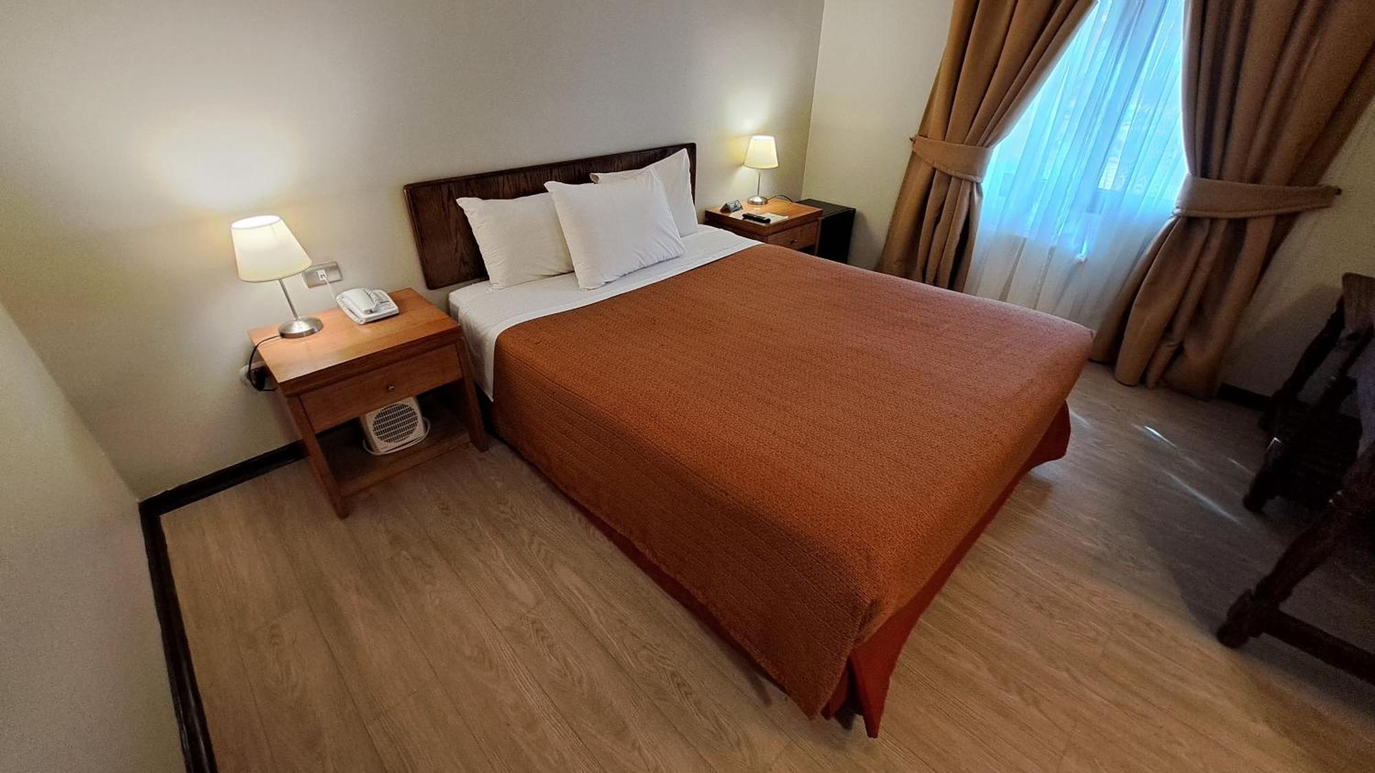 Hotel Diego De Almagro ซานเปโดร เด อาตากามา ภายนอก รูปภาพ