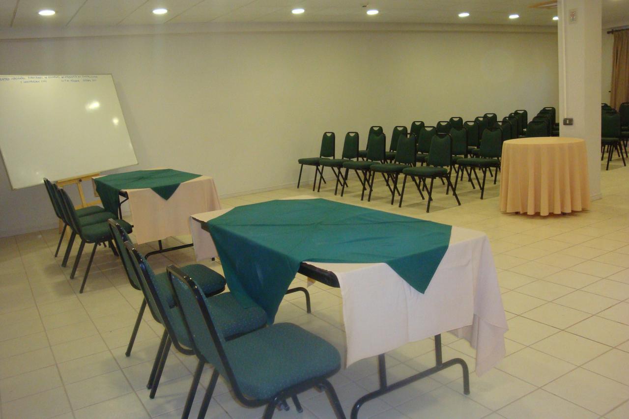 Hotel Diego De Almagro ซานเปโดร เด อาตากามา ภายนอก รูปภาพ